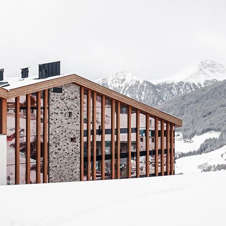 Panoramic Lotsch Hotel Sarentino Kültér fotó